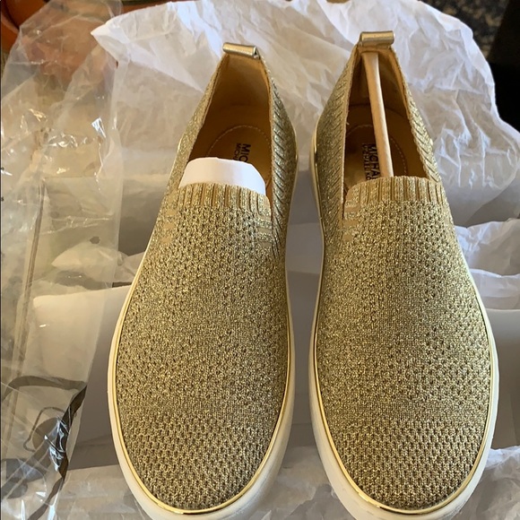 MICHAEL Michael Kors Skyler Metalic Sneakers - Picture 13 of 16